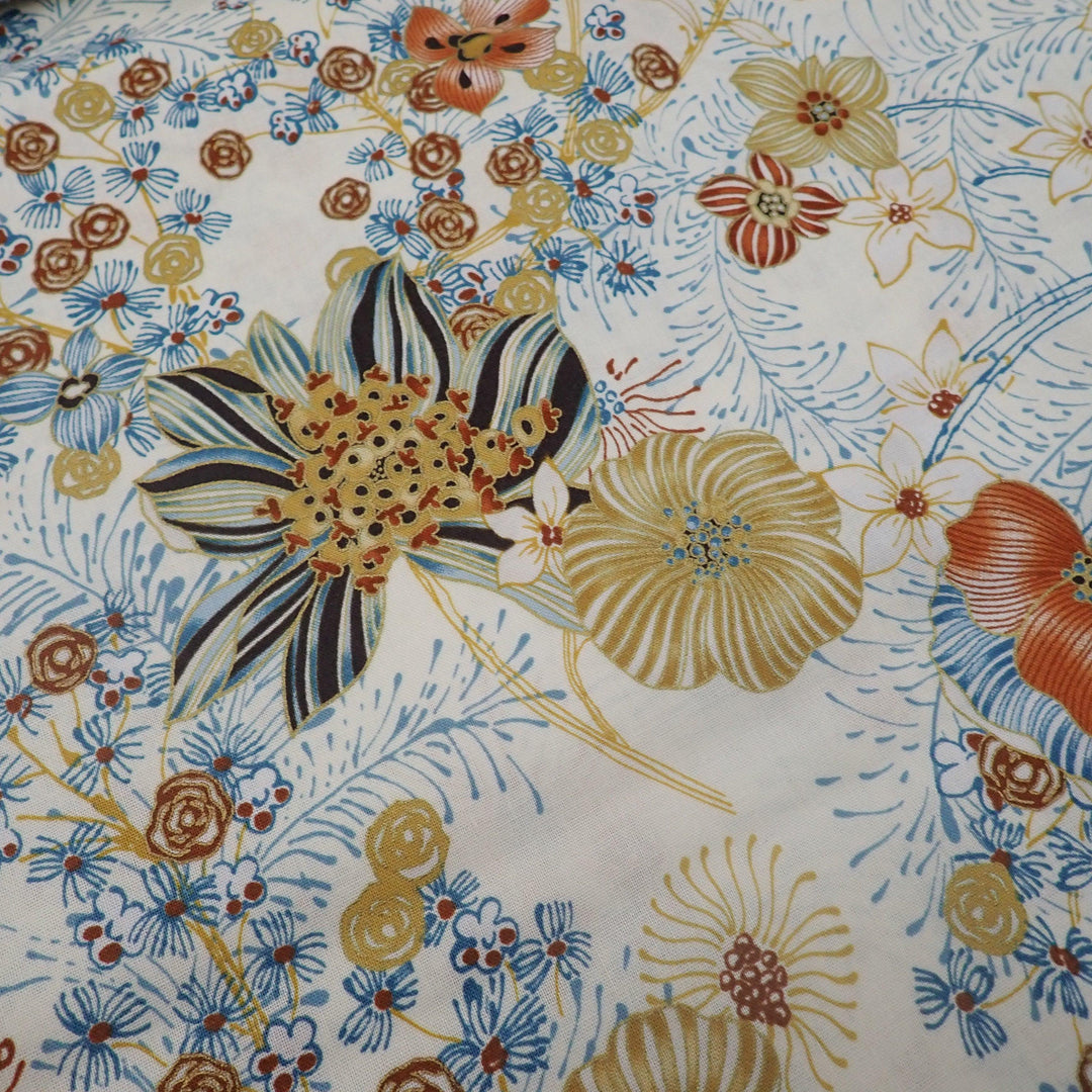 Blue and Cream flowers - Nana's Weighted Blankets
